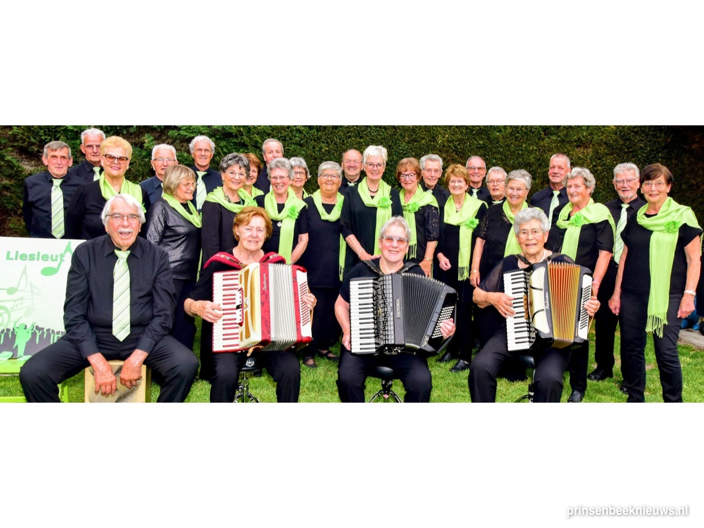 Optreden Liesleut op Camping Liesbos