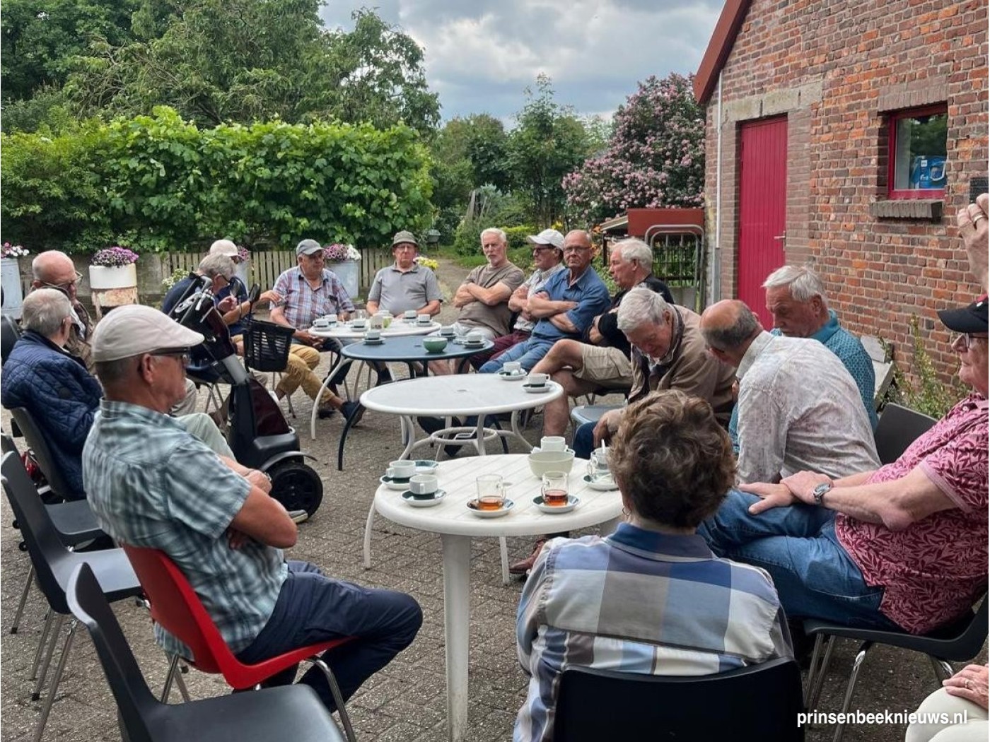 Donderdag buurtmiddag bij De Rijf