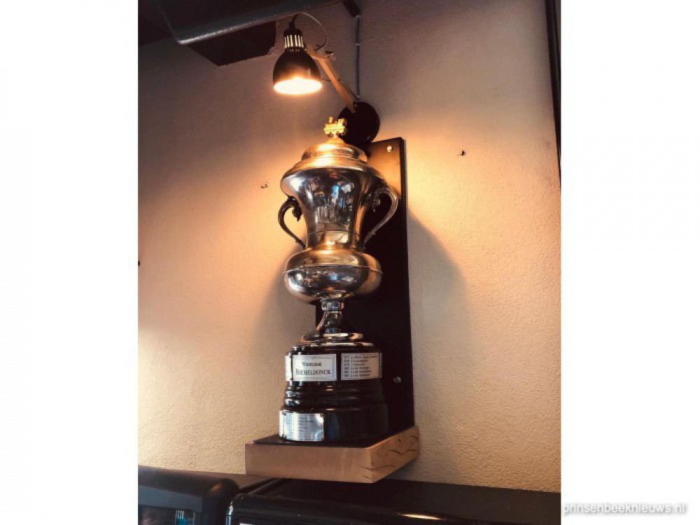 ‘Cup met de grote oren’ in De Swaen | Prinsenbeeknieuws